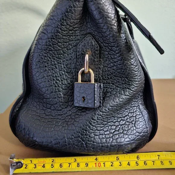 Burberry handbag - Picture 6 of 17